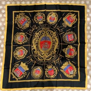 Hermes scarf | Les Armes de Paris Silk Carre